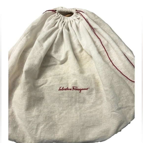 SALVATORE FERRAGAMO LARGE HOBO SHOULDER/HANDBAG GANCINI LOCK BEIGE/CREAM LEATHER - Picture 2 of 12